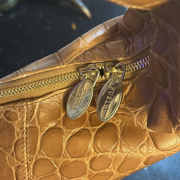 HUGE FURLA BAG - Picture 3 of 9